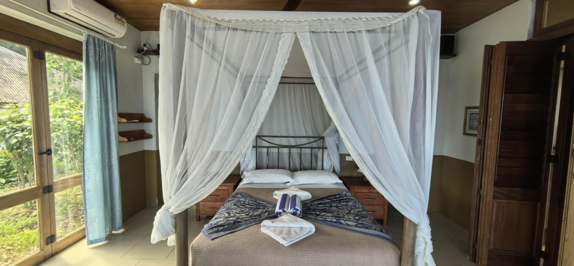 Hideaway Island Resort Port Vila Exterior photo